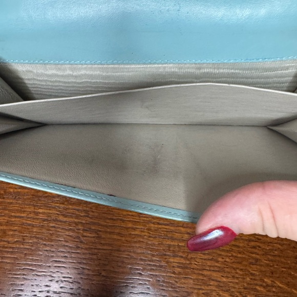 Gucci Robin’s Egg Blue Microguccissima Leather Jackie long wallet - Picture 8 of 16